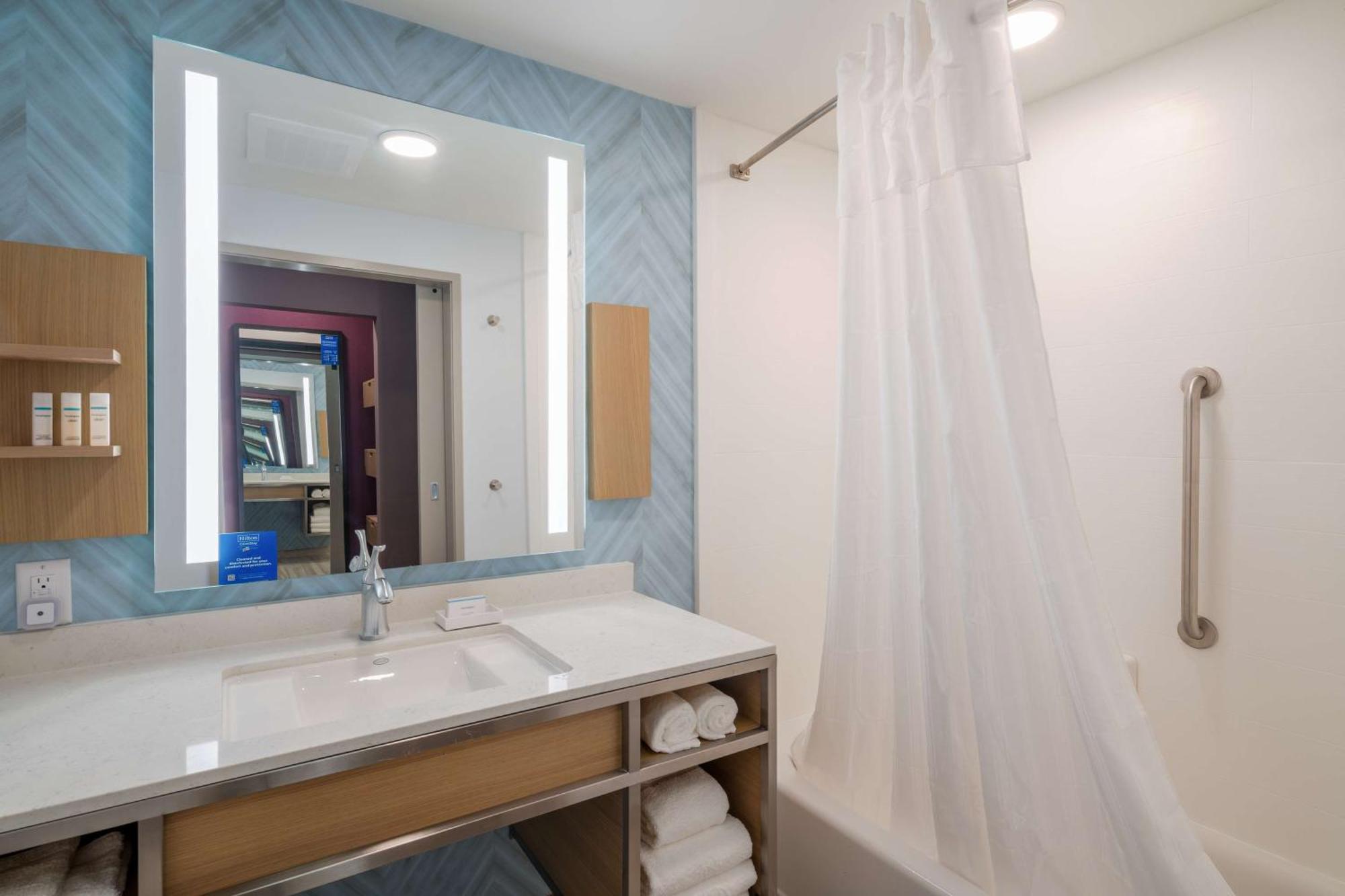 Hilton Garden Inn Брансвік Екстер'єр фото